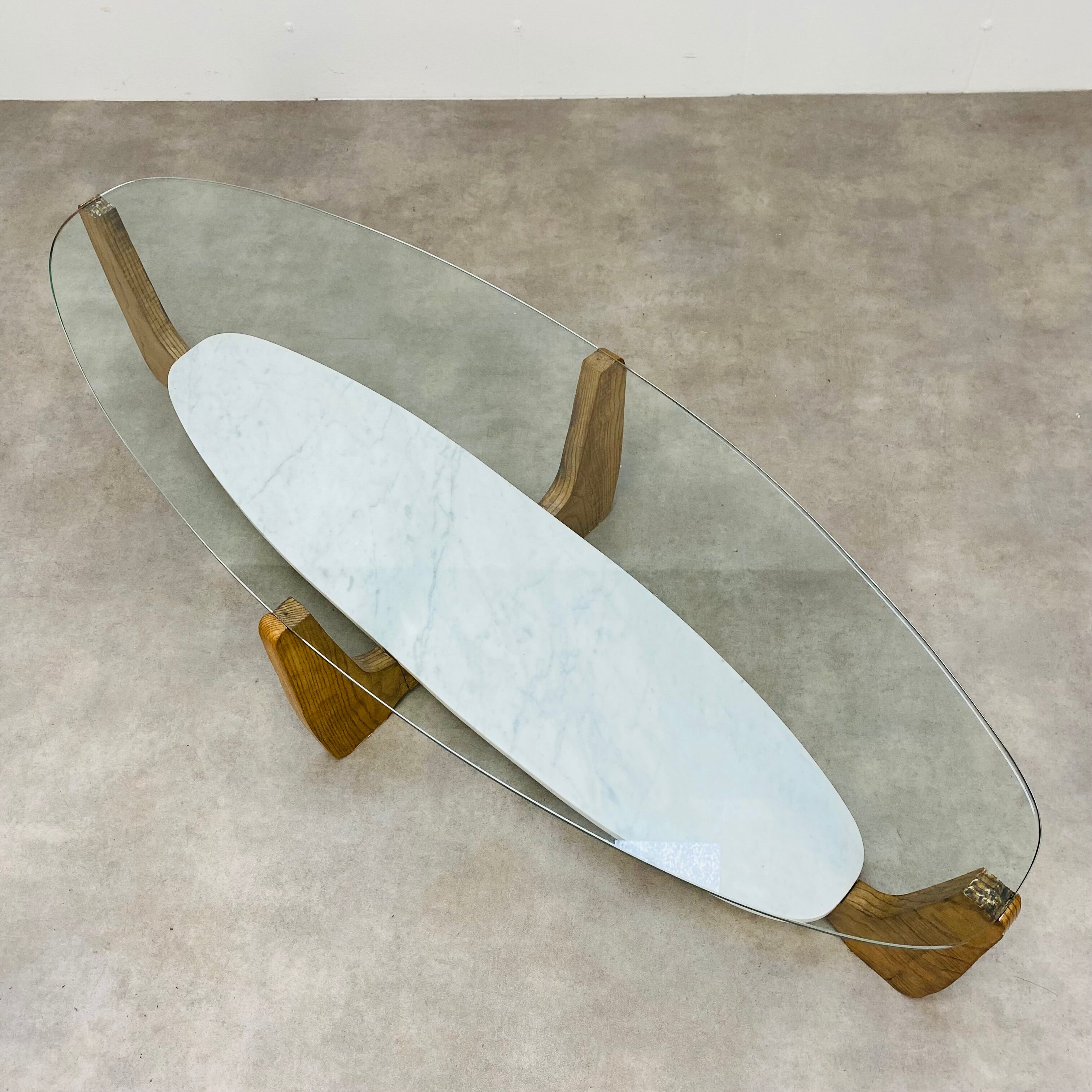 Scandinavian coffee table Hugues Poignant oval wood marble glass