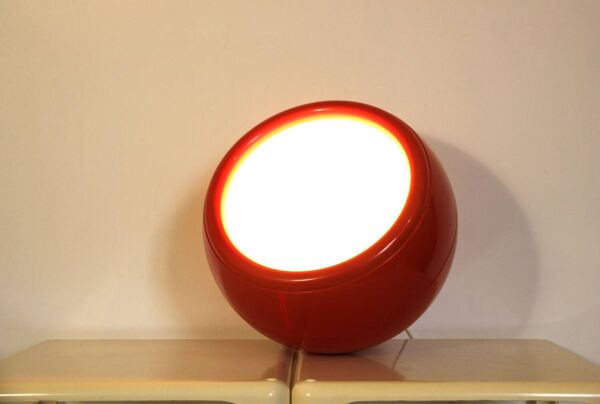 Lampe Artemide Pallade rouge, années 70