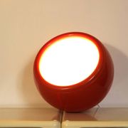 Lampe Artemide Pallade rouge, années 70