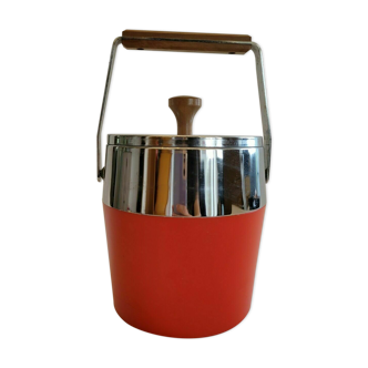 Ice bucket ice 70