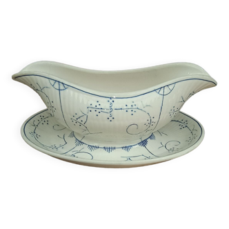 Gravy boat Boch and brothers la Louvière