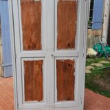 Armoire parisienne