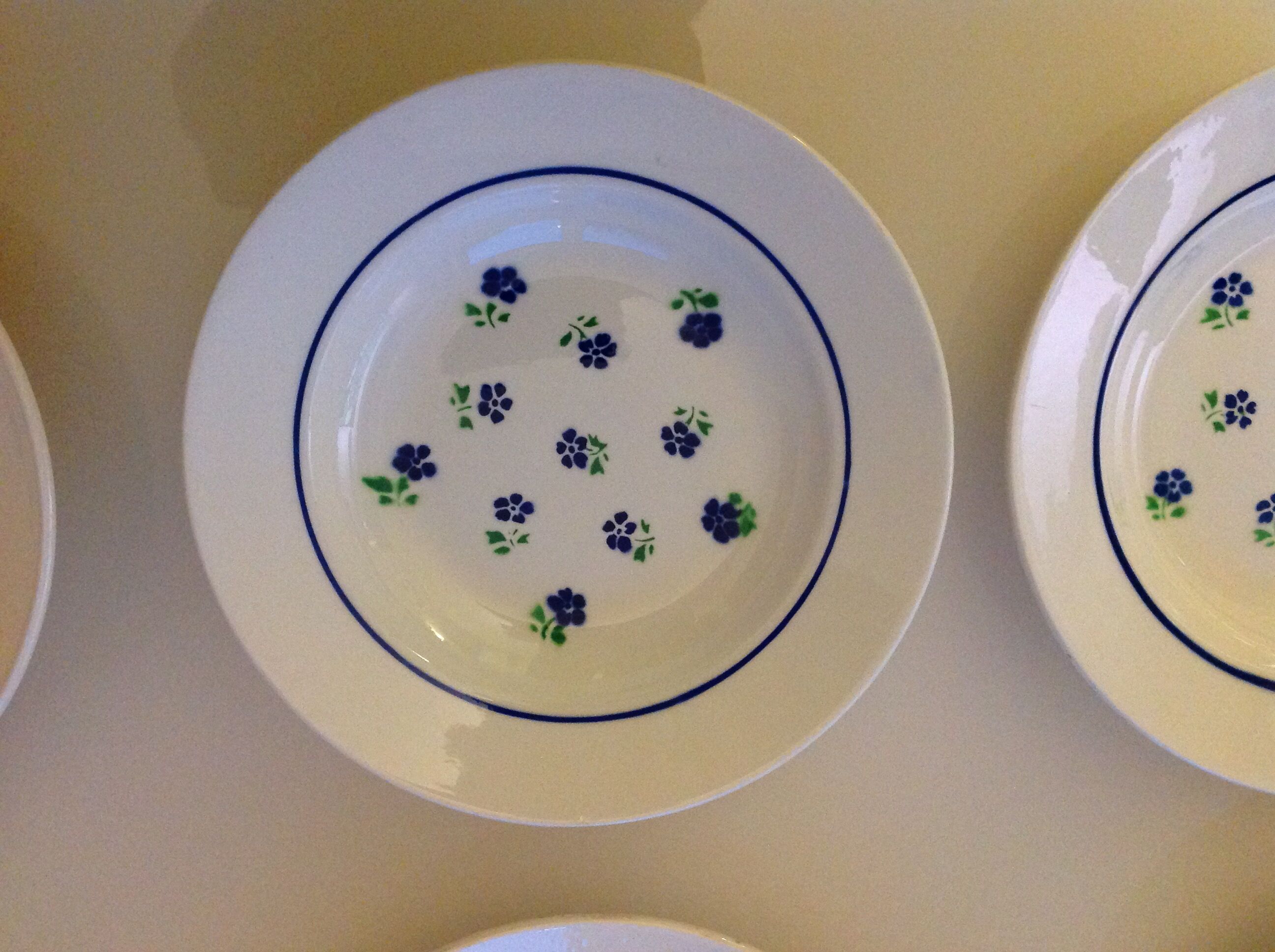 Six hollow plates decor Claudius from Badonviller faienceries, 50/60s