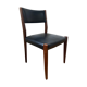 Chaise scandinave en bois et skaï