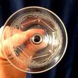 Suite of 6 cooked wine or port glasses in beautifully worked crystal tabletop art