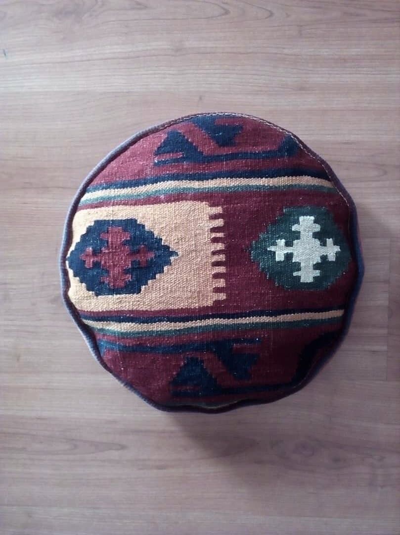Coussin kilim d'origine iranienne