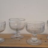 Bubbled glass cups