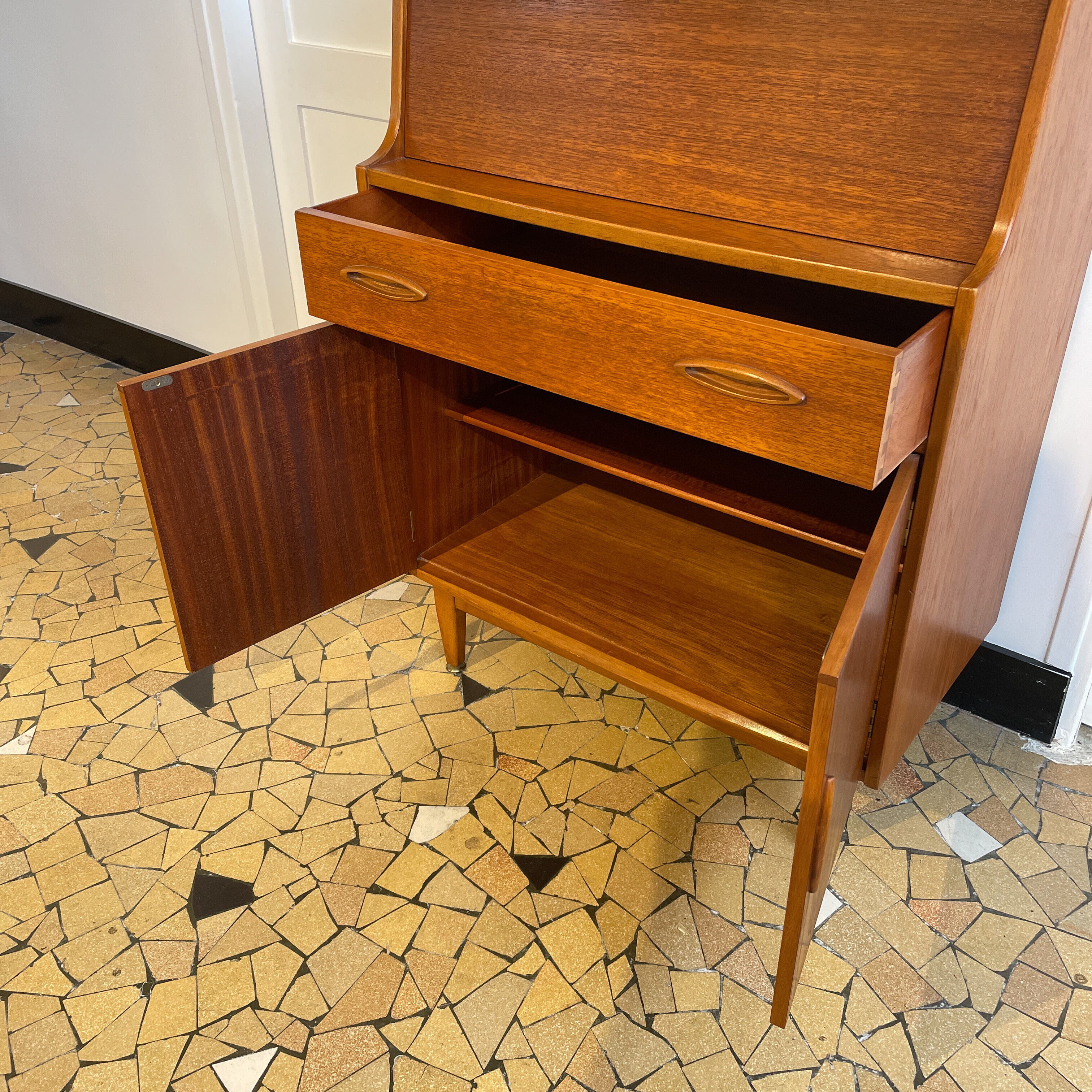 Secretary / Jentic storage