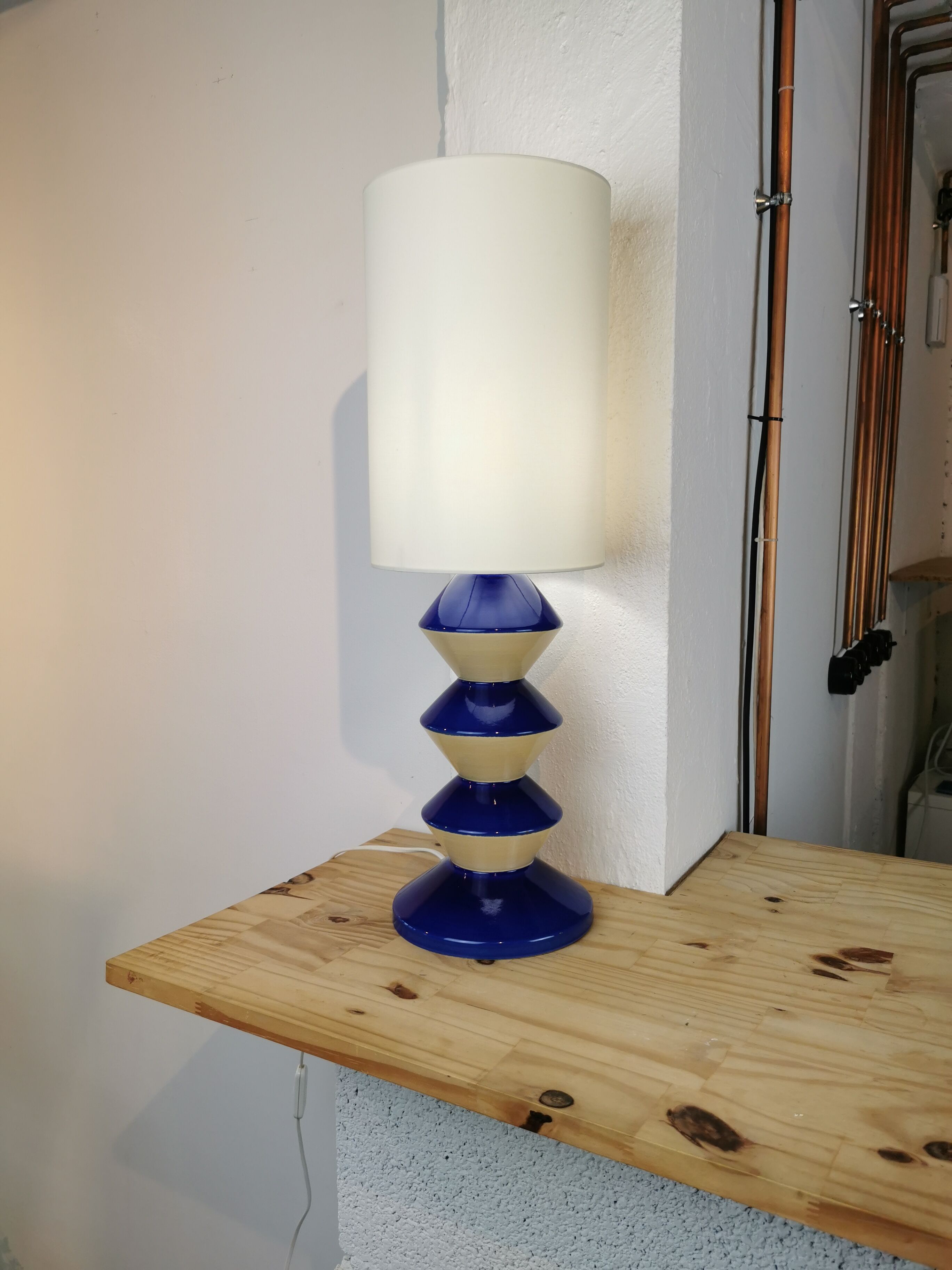 Ceramic lamp