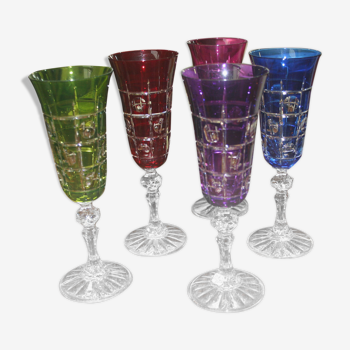 Set de 6 flutes en cristal coloré