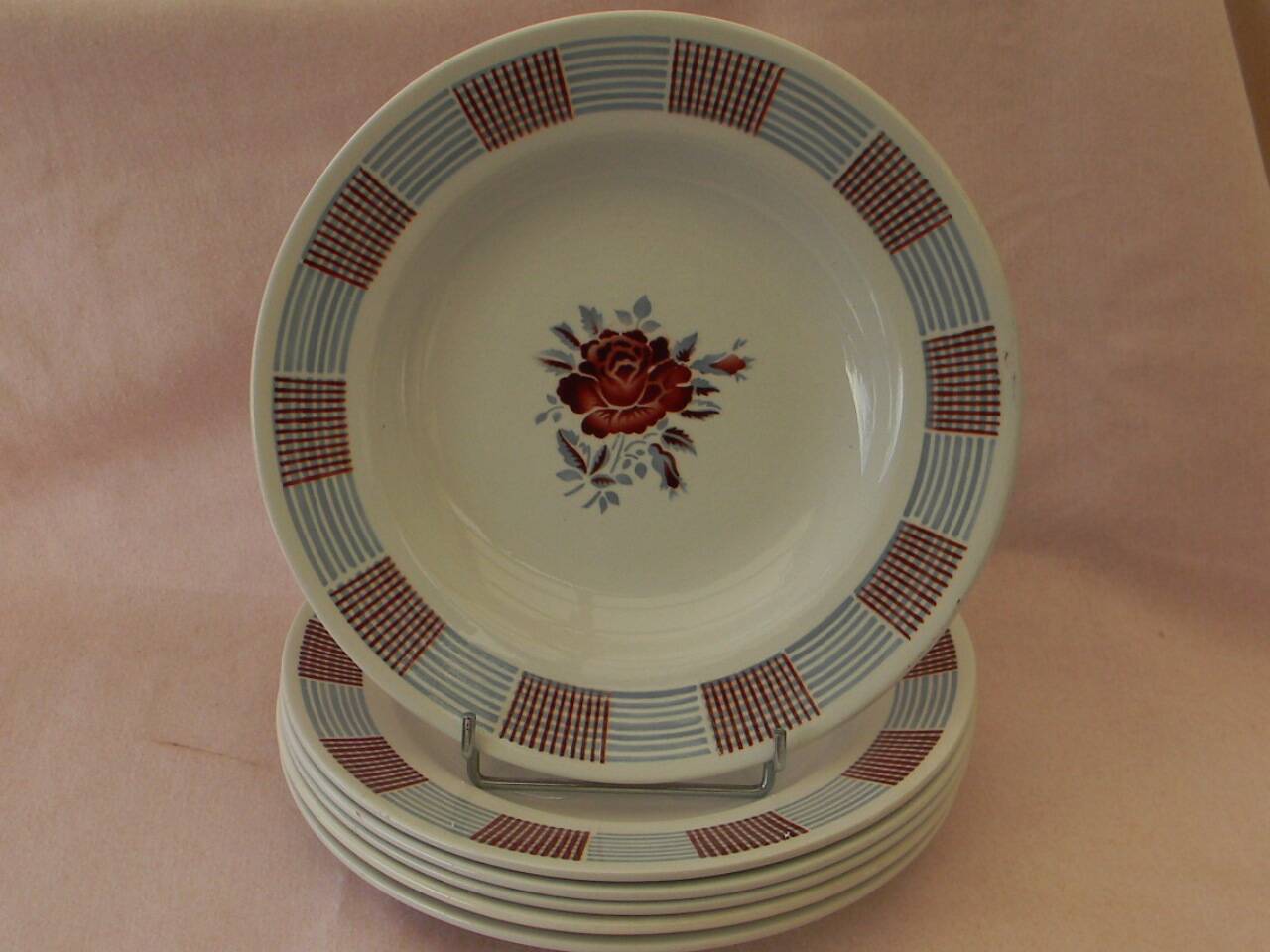6 deep plates in earthenware from saint amand. scottish model.
