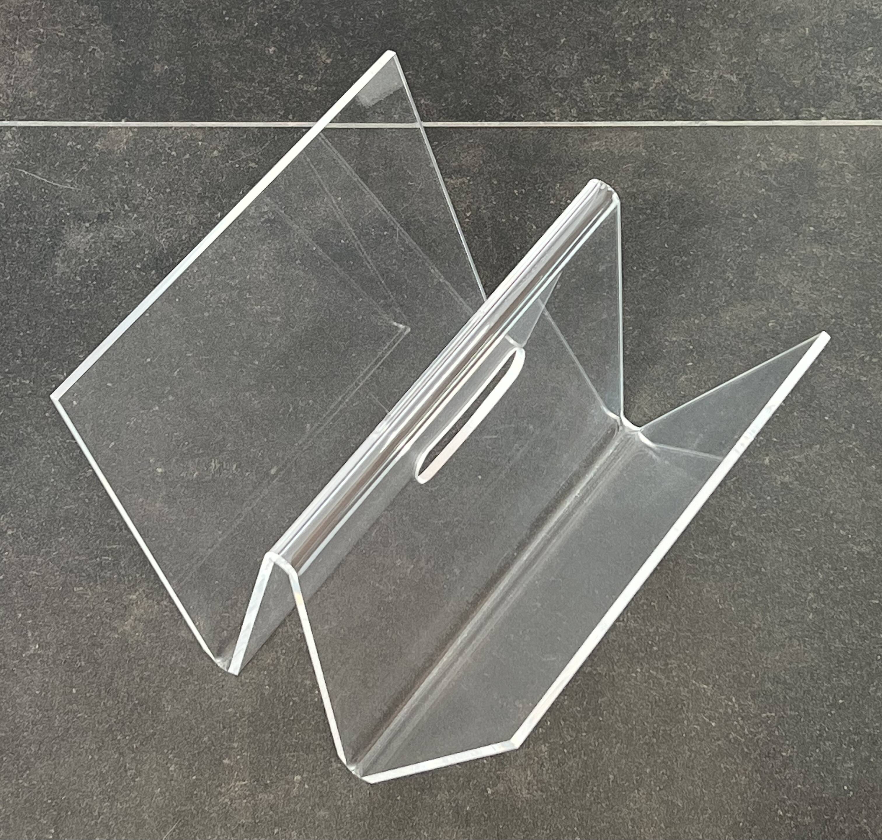 W magazine rack in plexiglass, France 1970s
