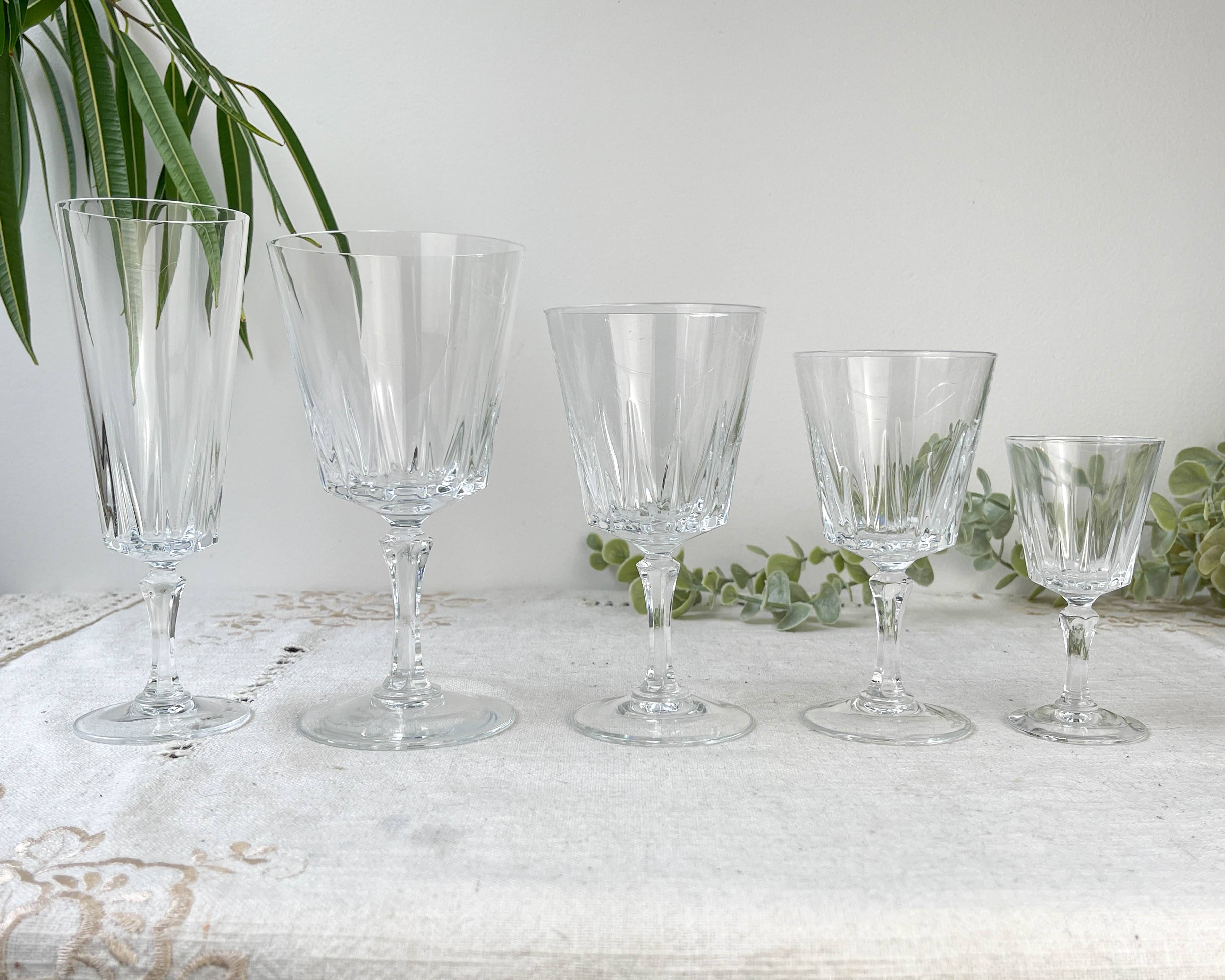 6 Vintage Cristal D'Arques Versailles Red Wine Glasses No. 4