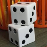 Salt shaker from