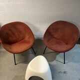 Paire de fauteuils vintage ballon en daim