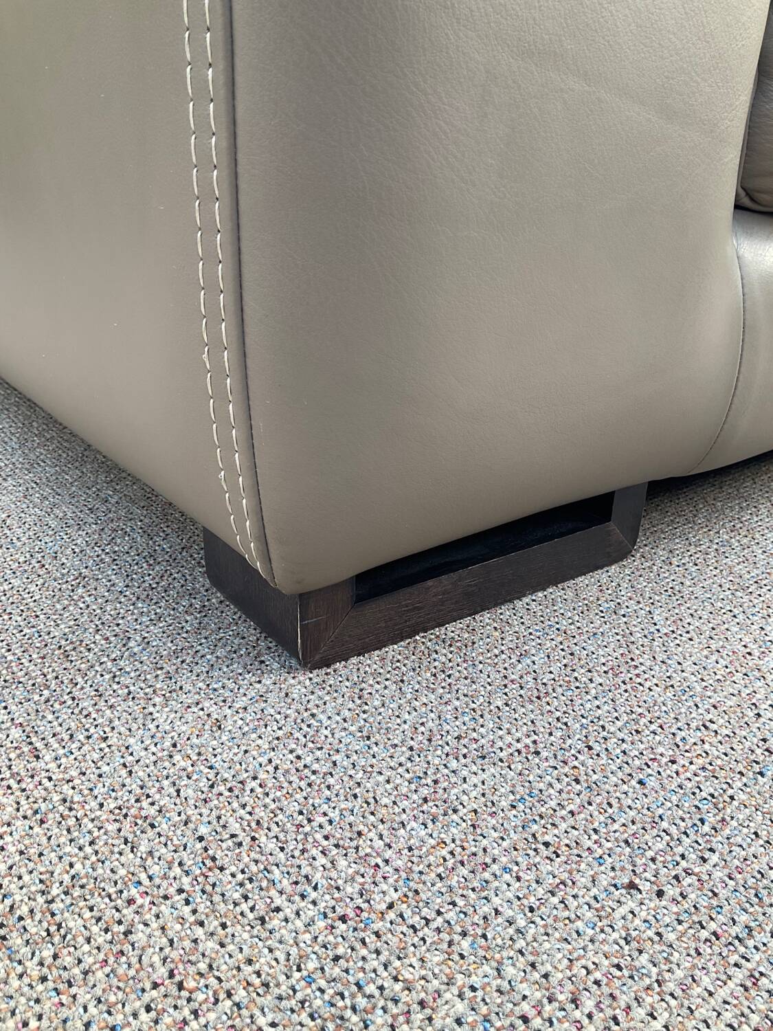 Roche Bobois 3-seater sofa in beige leather