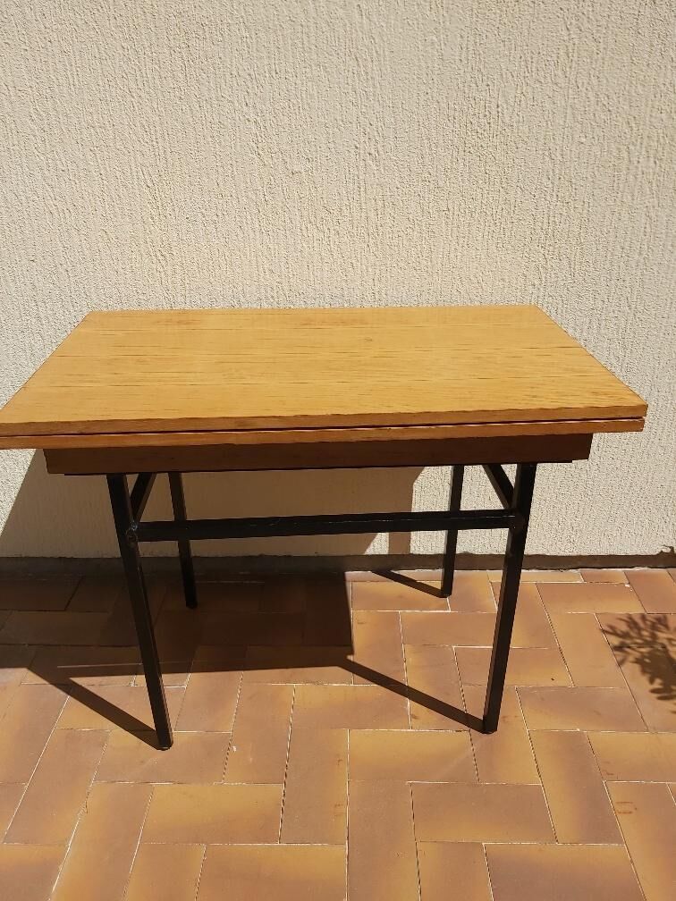 Vintage 50s wallet table