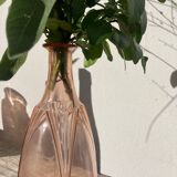 Art deco vase in amber pink blown glass