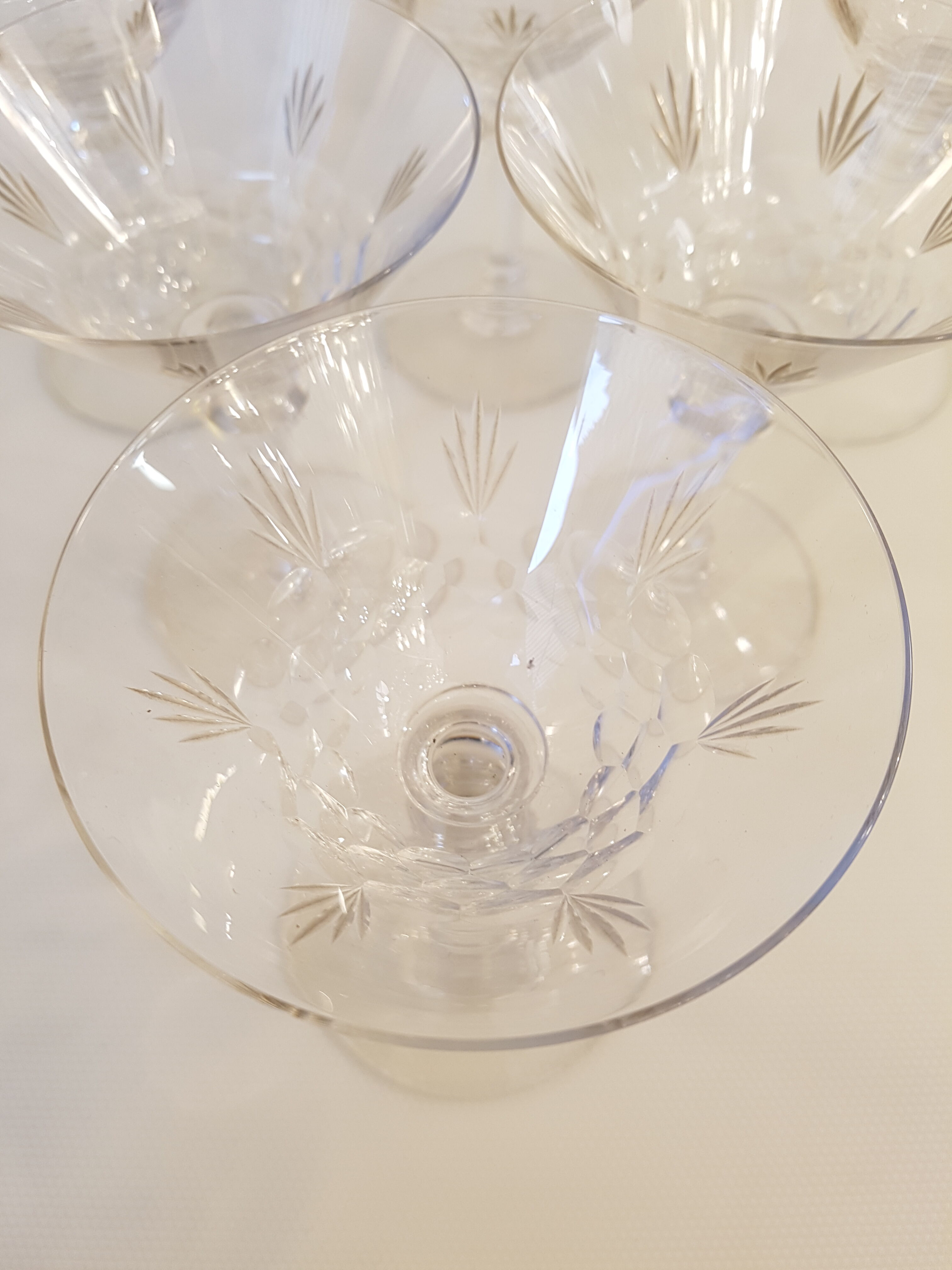 6 Baccarat crystal champagne cups, around 1920