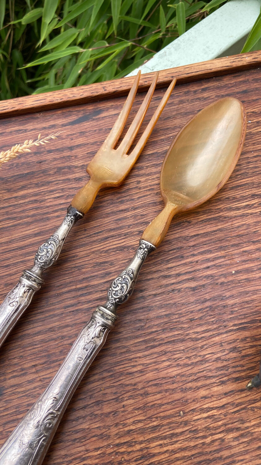 Salad cutlery in silver filled and horn early twentieth century