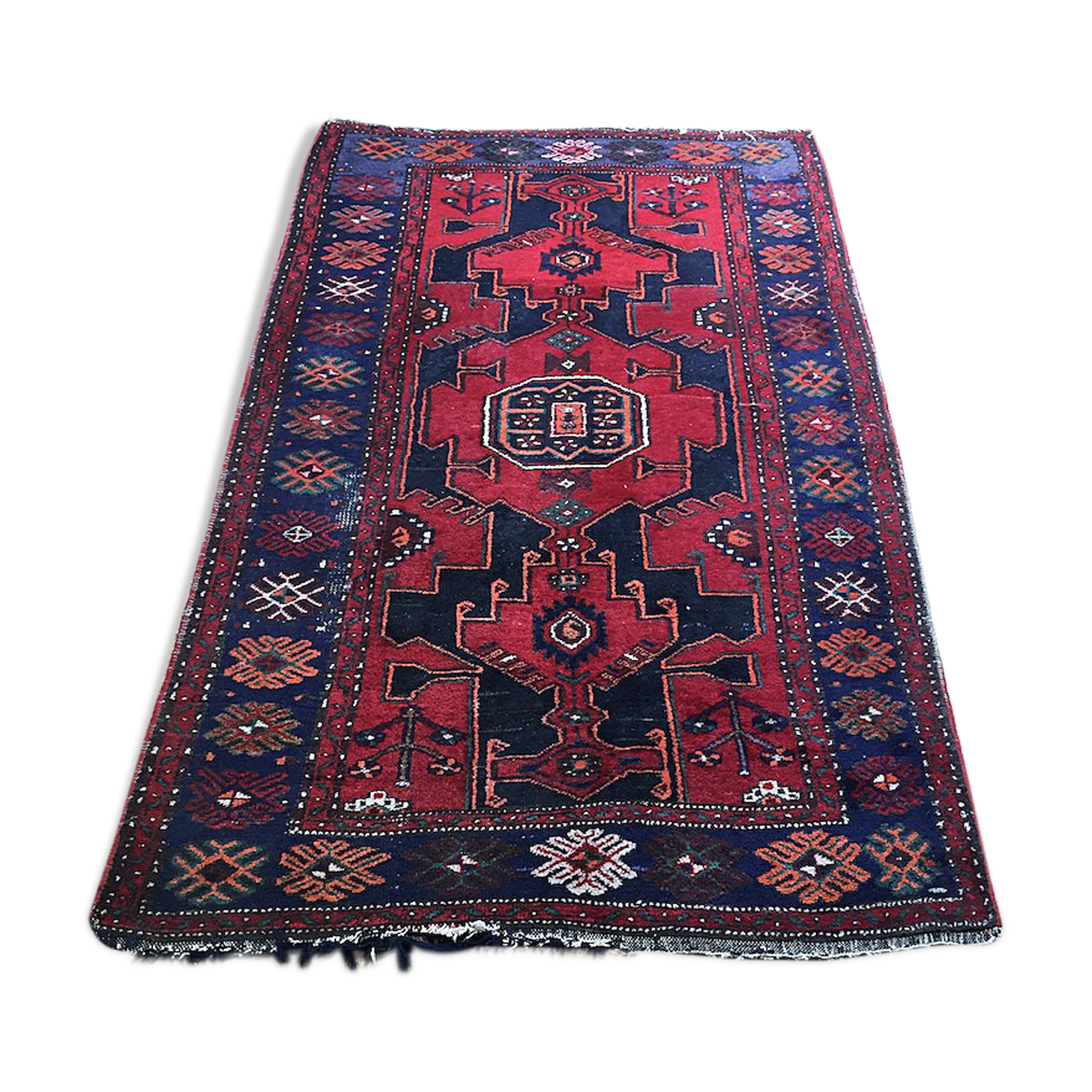Hand knotted Persian rug - 210x126cm