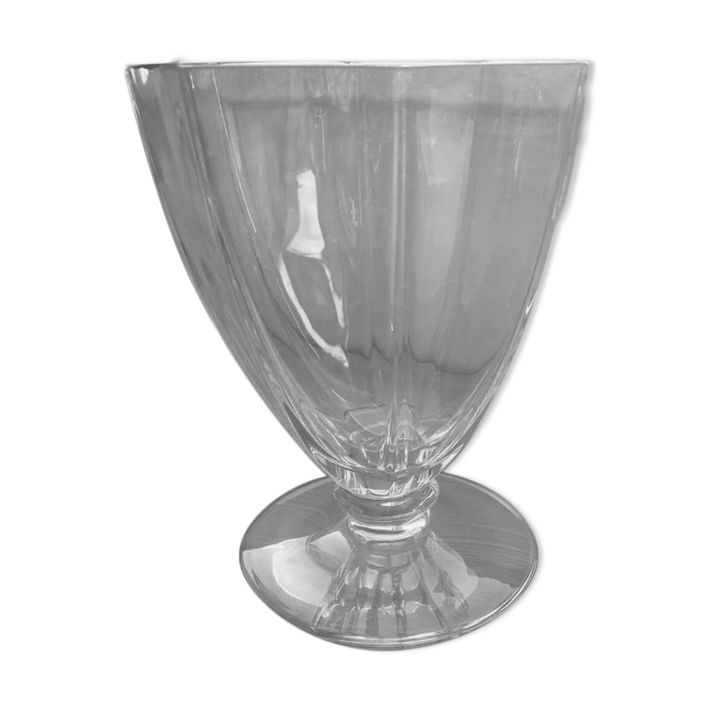 Vase cup on foot shower crystal of weaning old