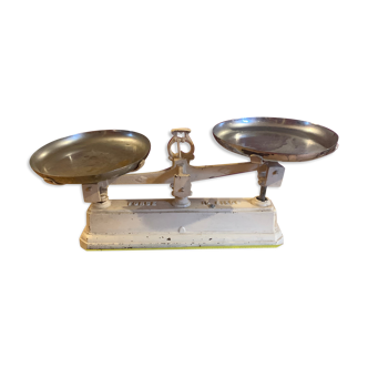 Old scale