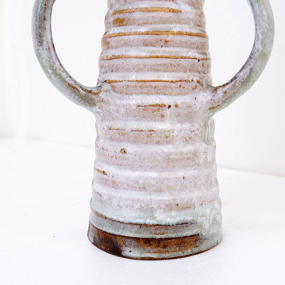 Three-light chandelier in glazed ceramic in the style of Jacques Pouchain.