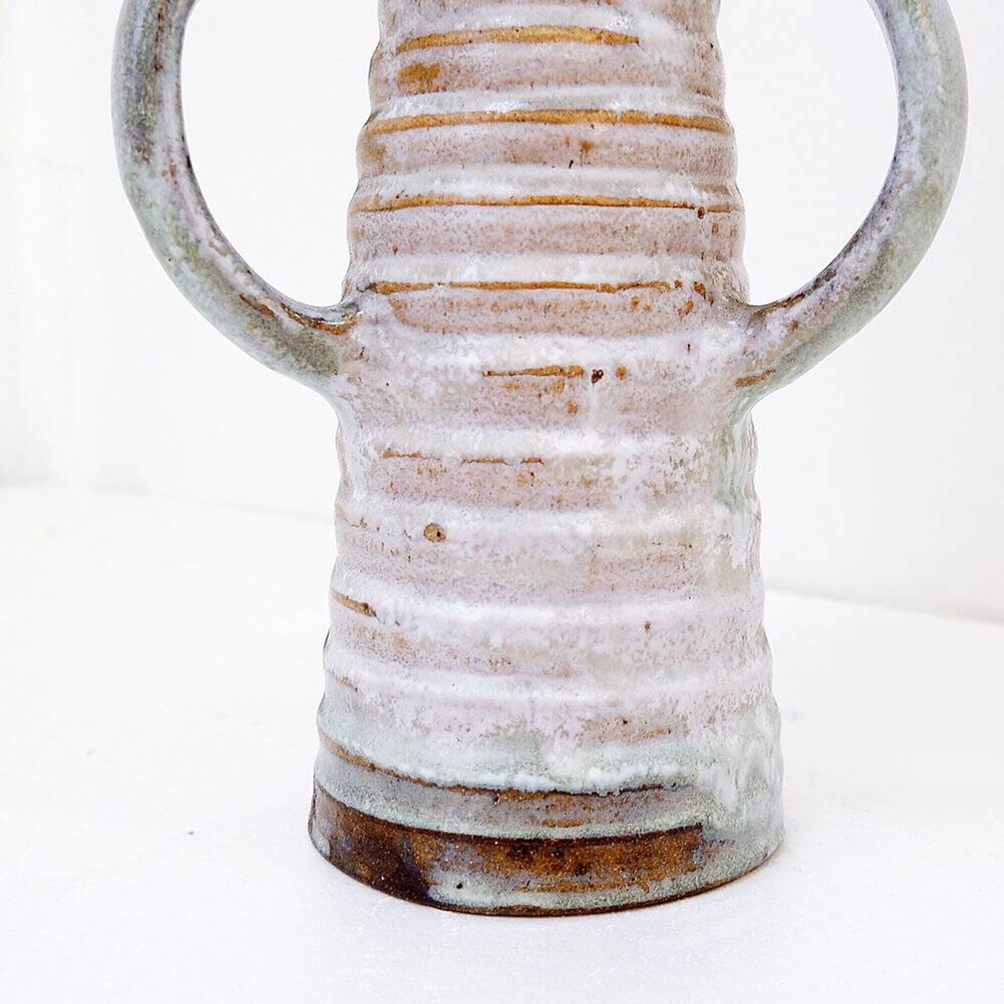 Three-light chandelier in glazed ceramic in the style of Jacques Pouchain.