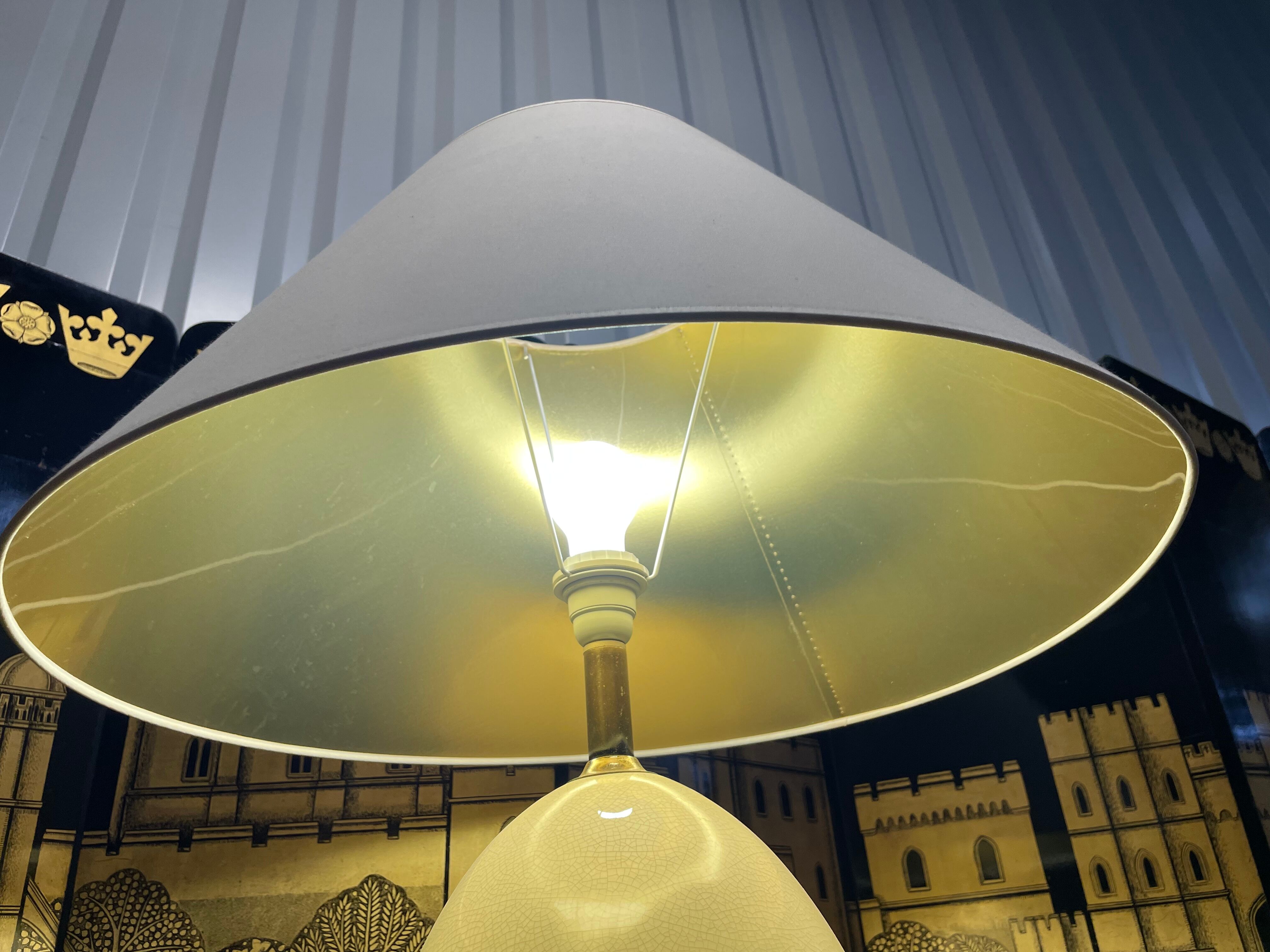 Cracked porcelain egg lamp 1980