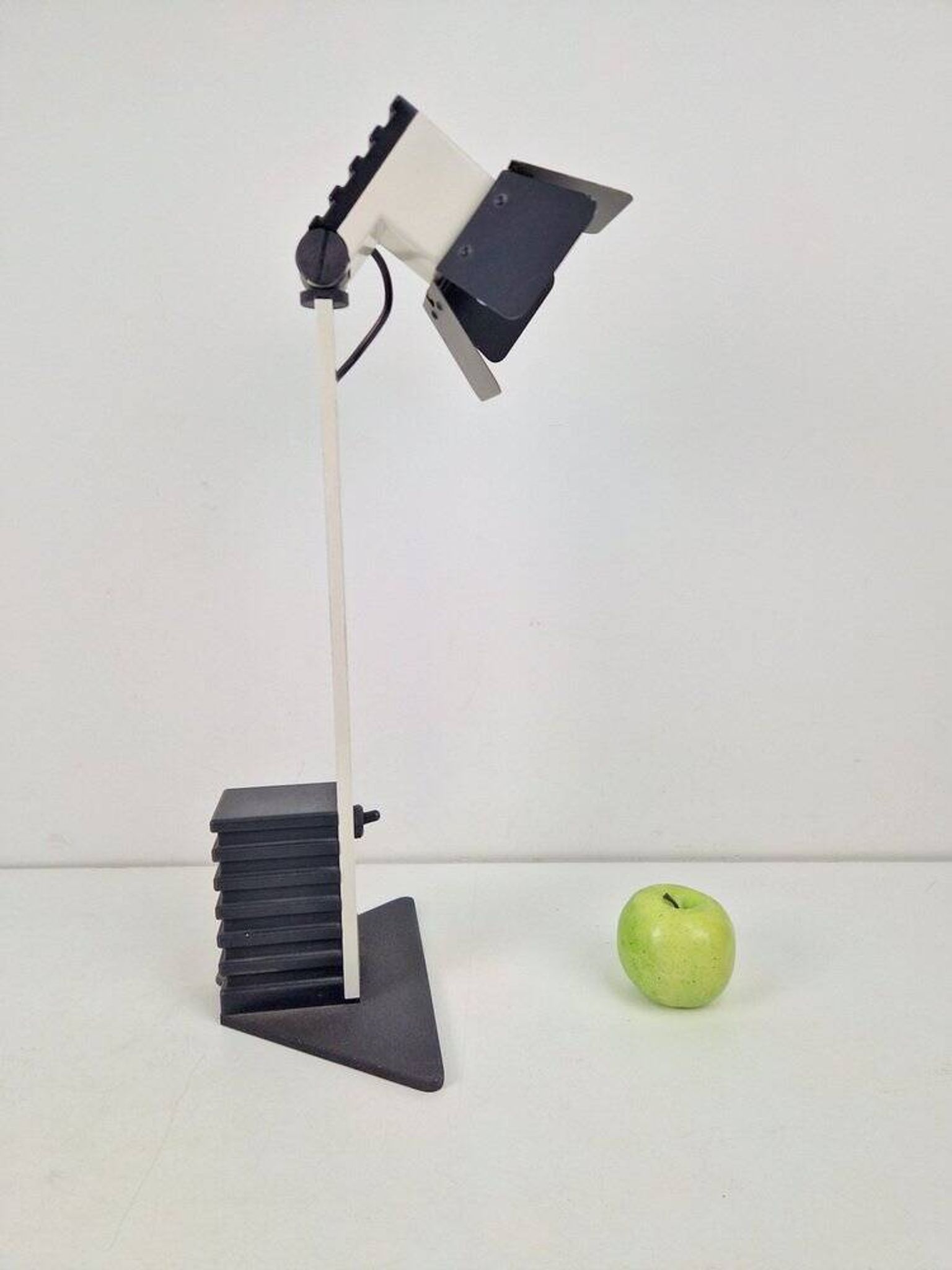 Lampe de table postmoderne Weimar par Carl Juncker pour Artimeta, années 1970