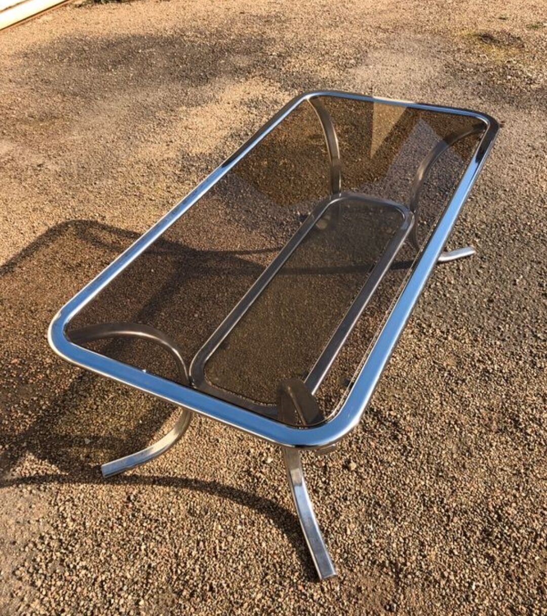 Coffee table structure in chrome 1970