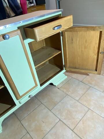 Vintage Mado sideboard 💥