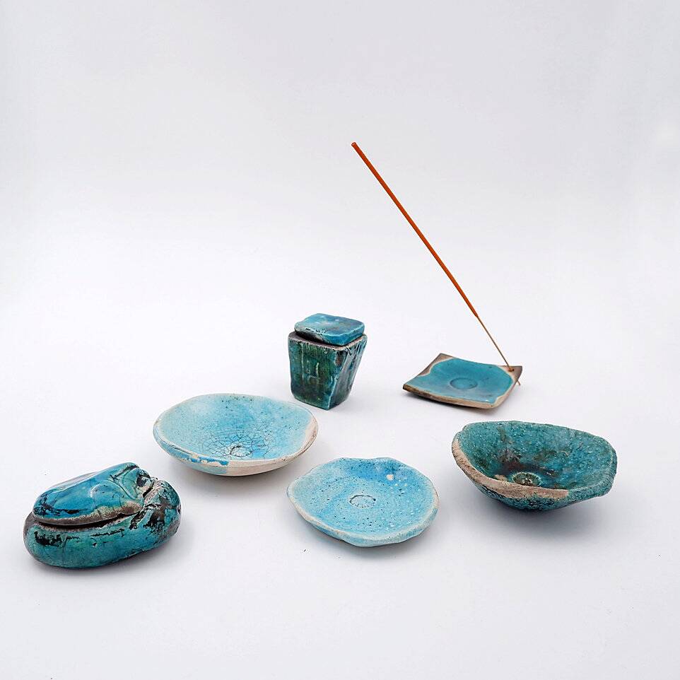 Set of decorative turquoise ceramics "Fond d'Atelier" - N.Lebrun - Belgium 1970s