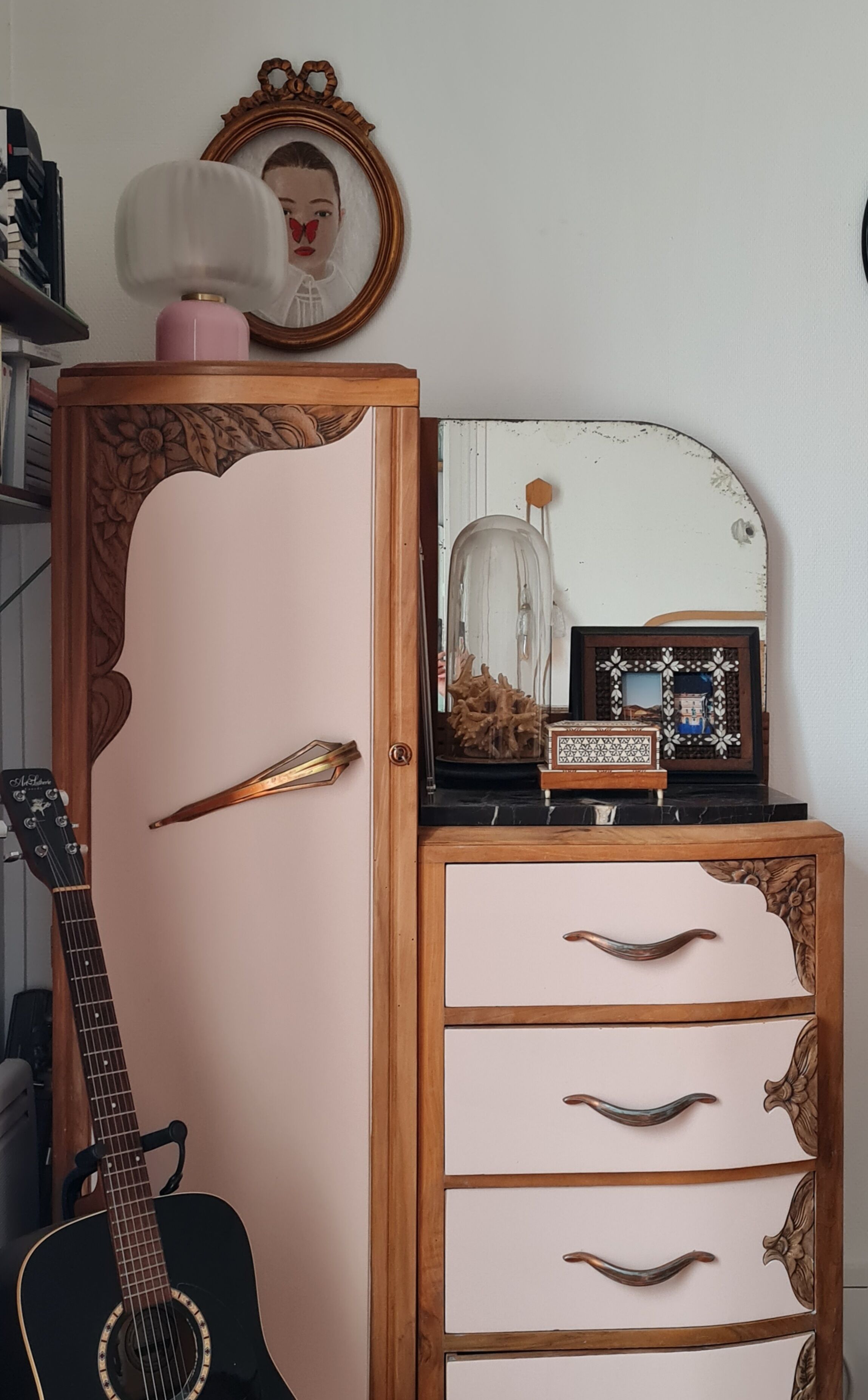 Commode wardrobe art deco pink