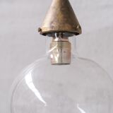 Ampoule en verre clair et laiton pendentif français du milieu du siècle