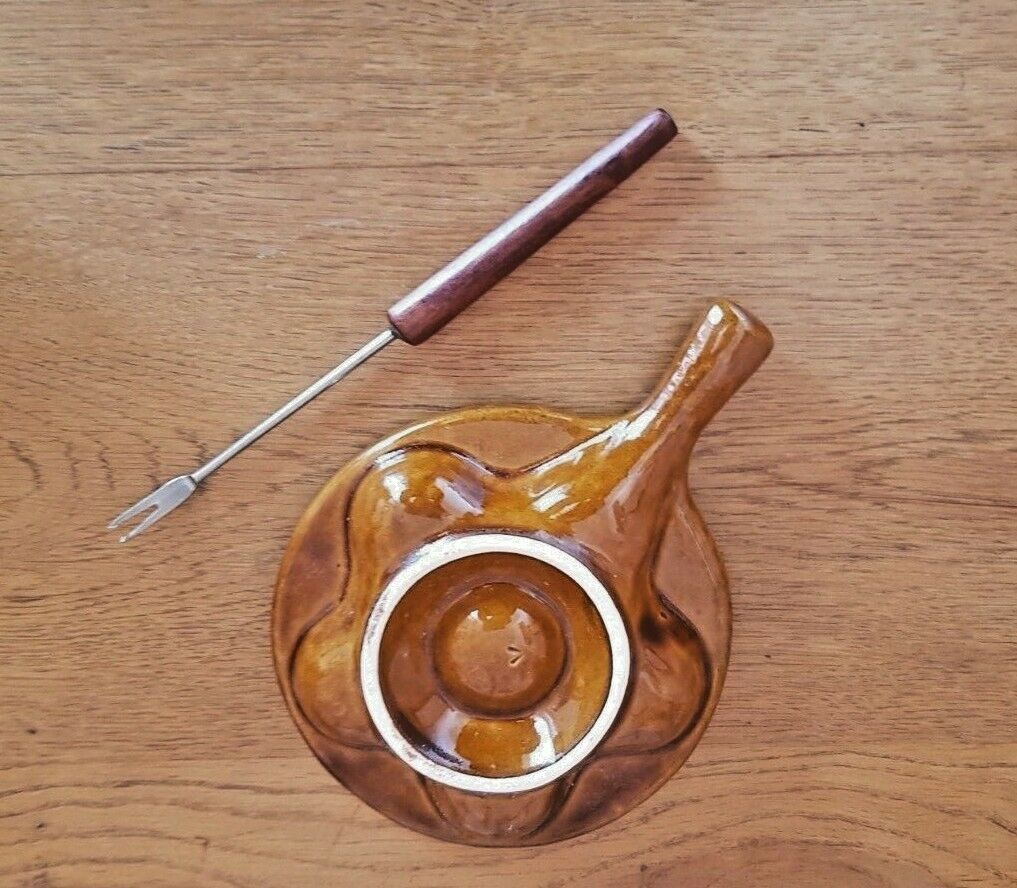 Set Of 4 Vintage French Escargot Snail Cook Pots 6 Snail Wells With Forks 3488