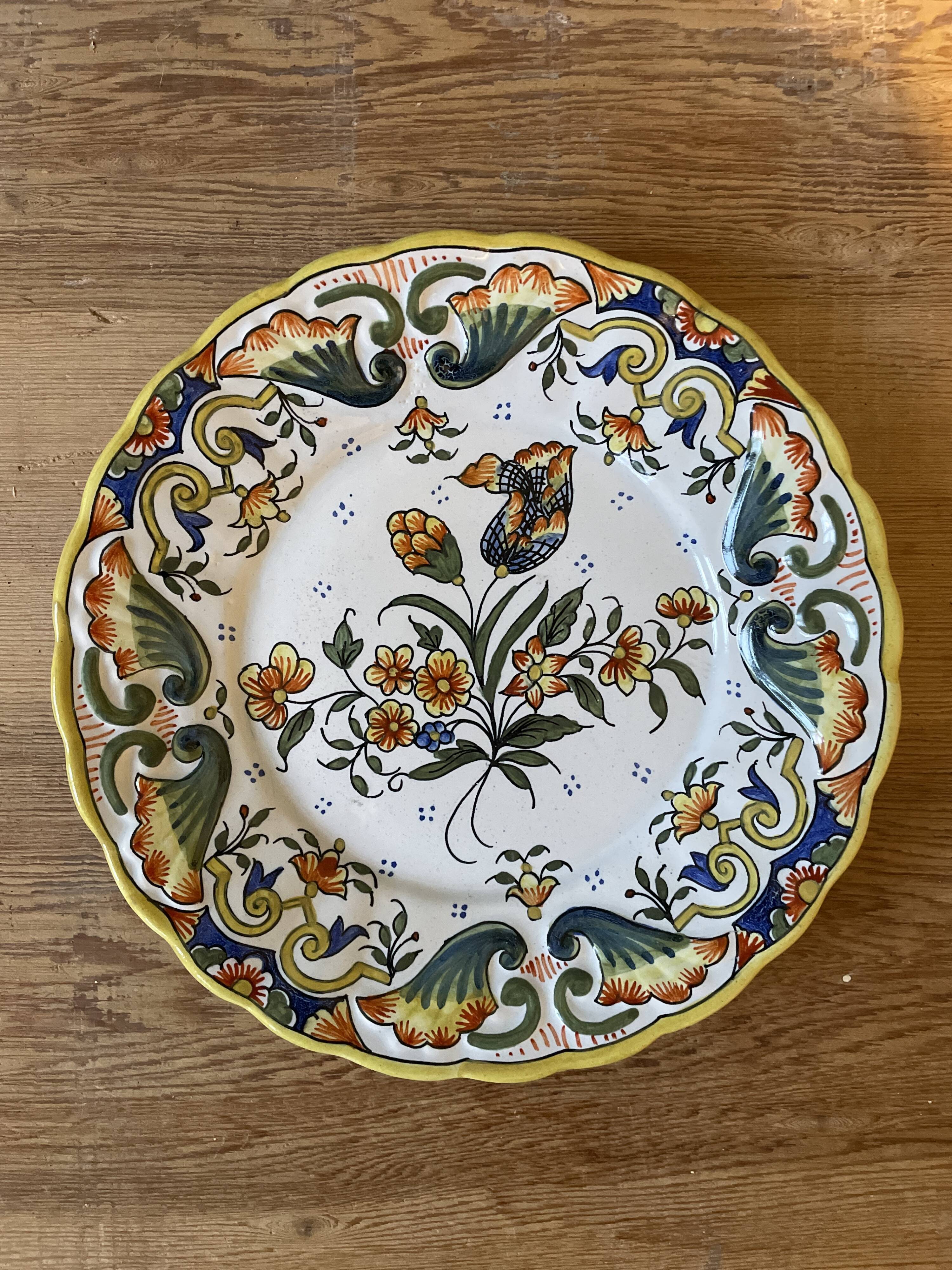Set of 2 decorative plates in Rouen earthenware