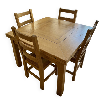 Table en chêne et ses 4 chaises