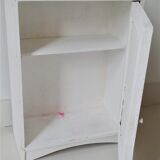 Wall cabinet