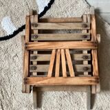 Foldable children's chair