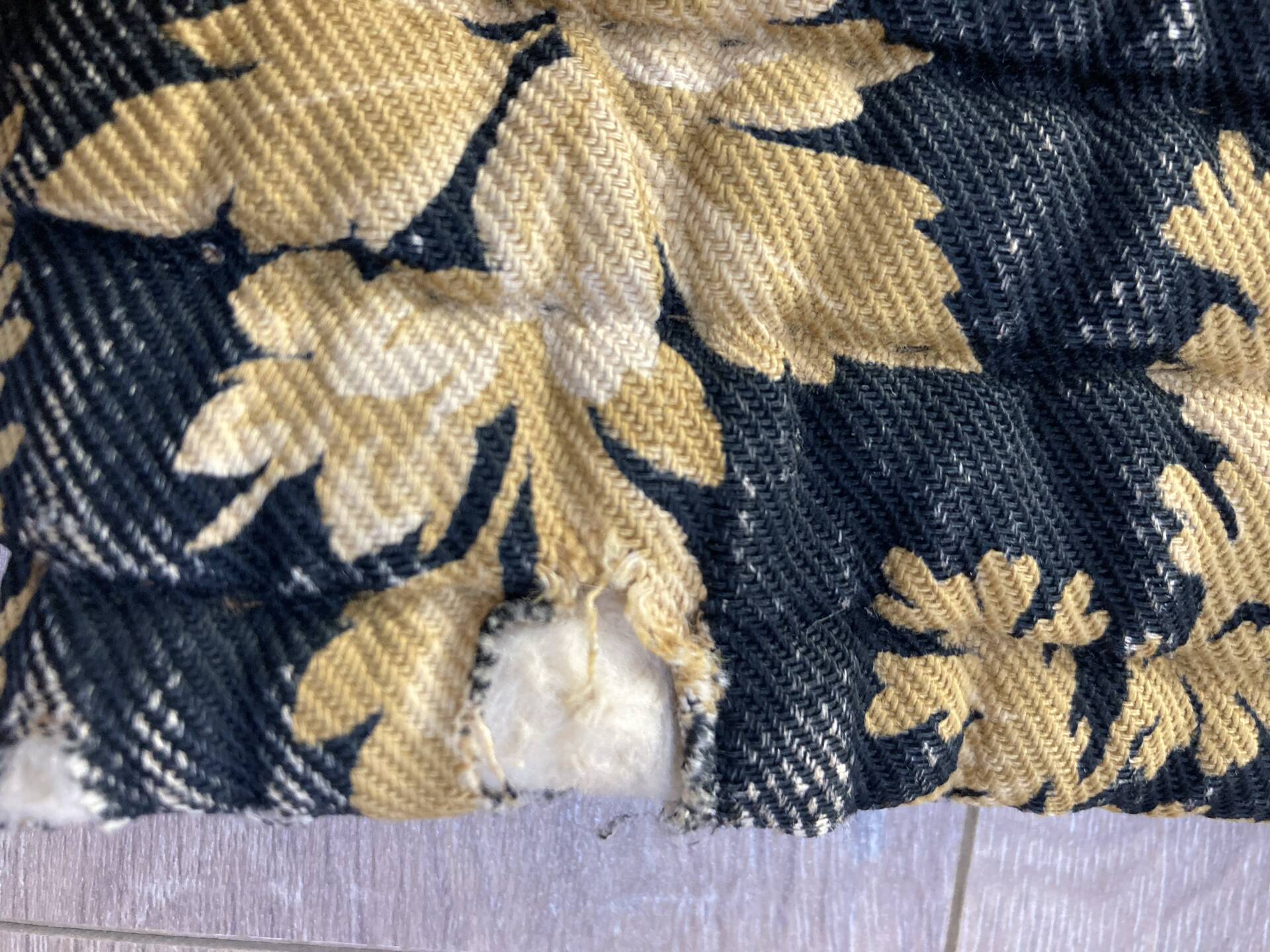 Antique hand-stitched boutis bedspread, floral fabric, 19th century.