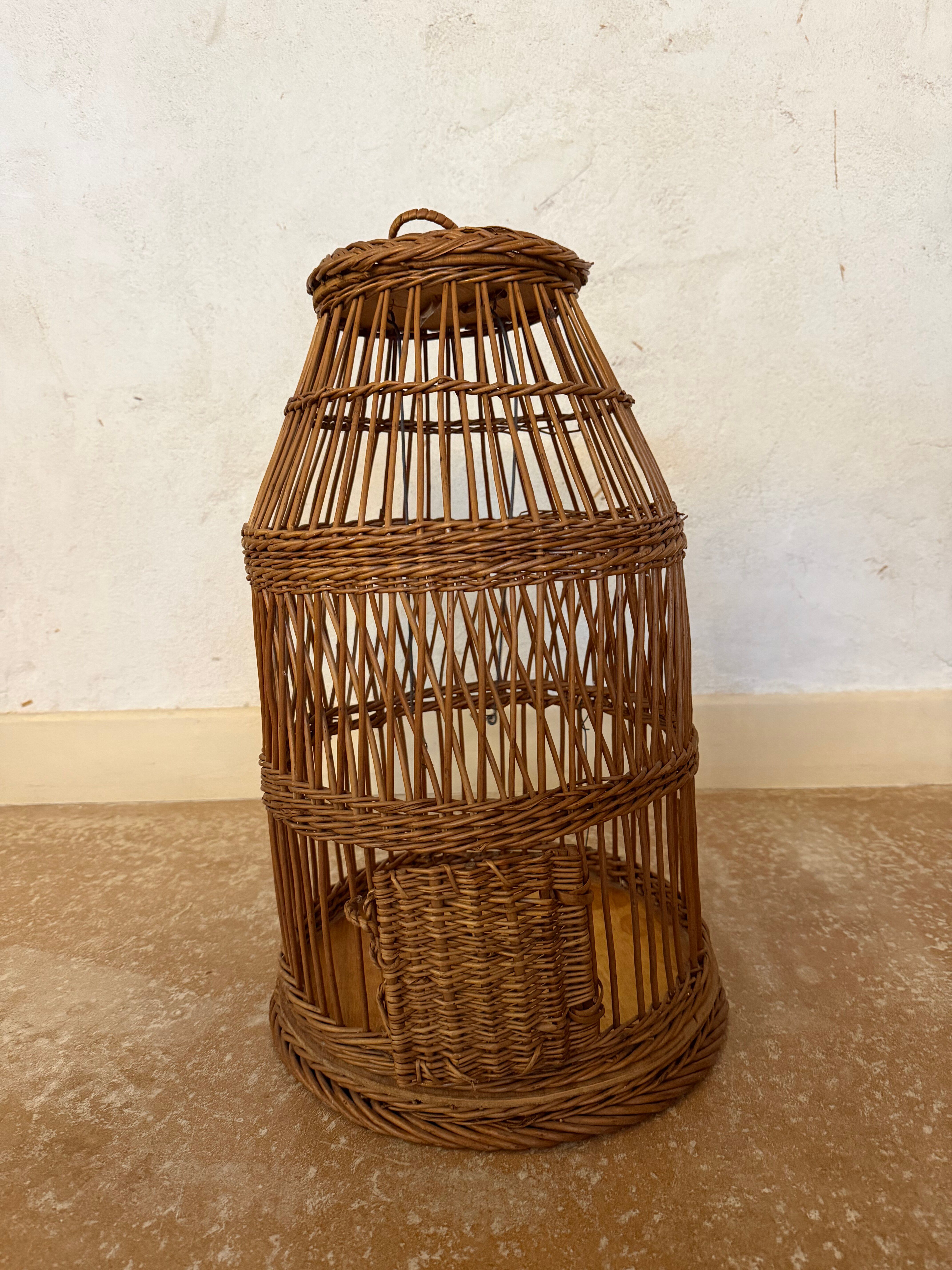 Wicker cage