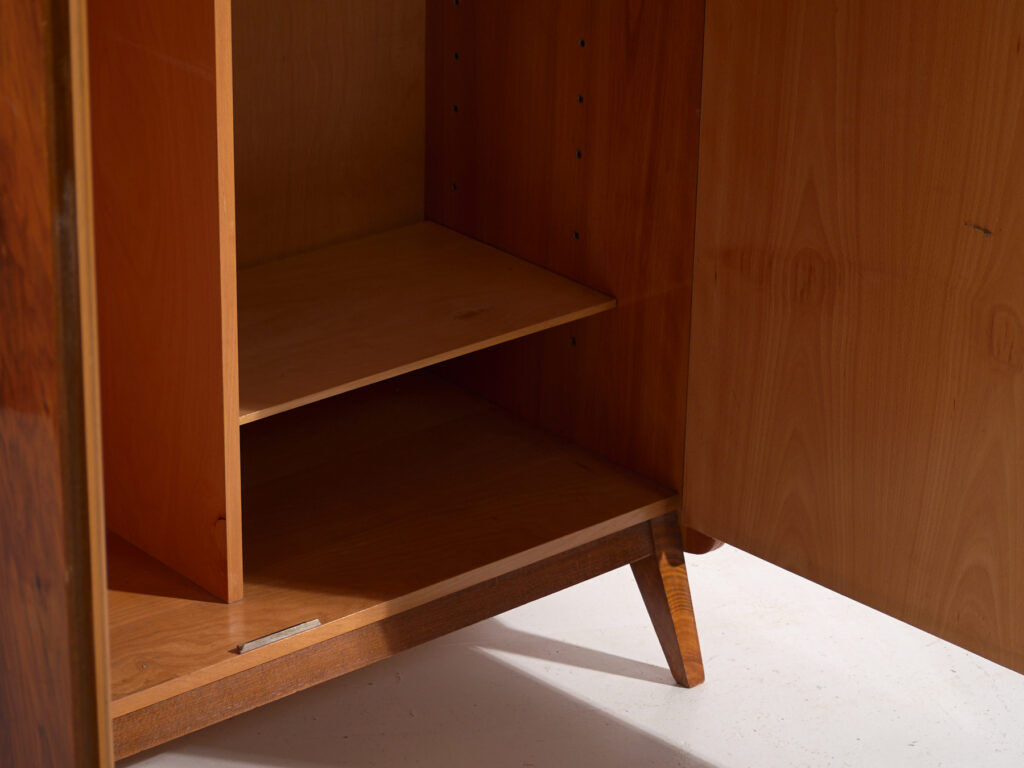 Armoire mid-century en palissandre – Tchécoslovaquie, attribuée à Pravánec, années 1950
