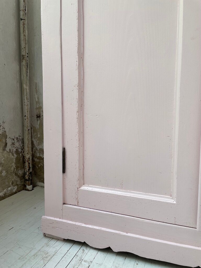 Pink cupboard