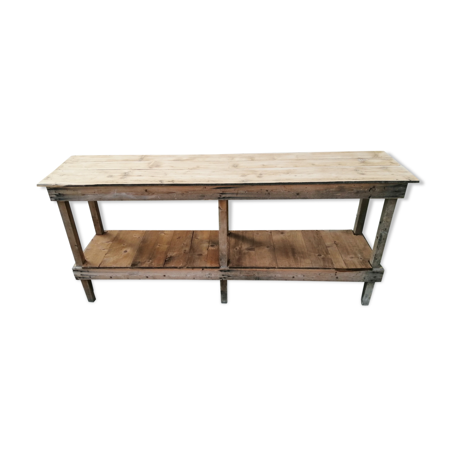 Former fir workshop console