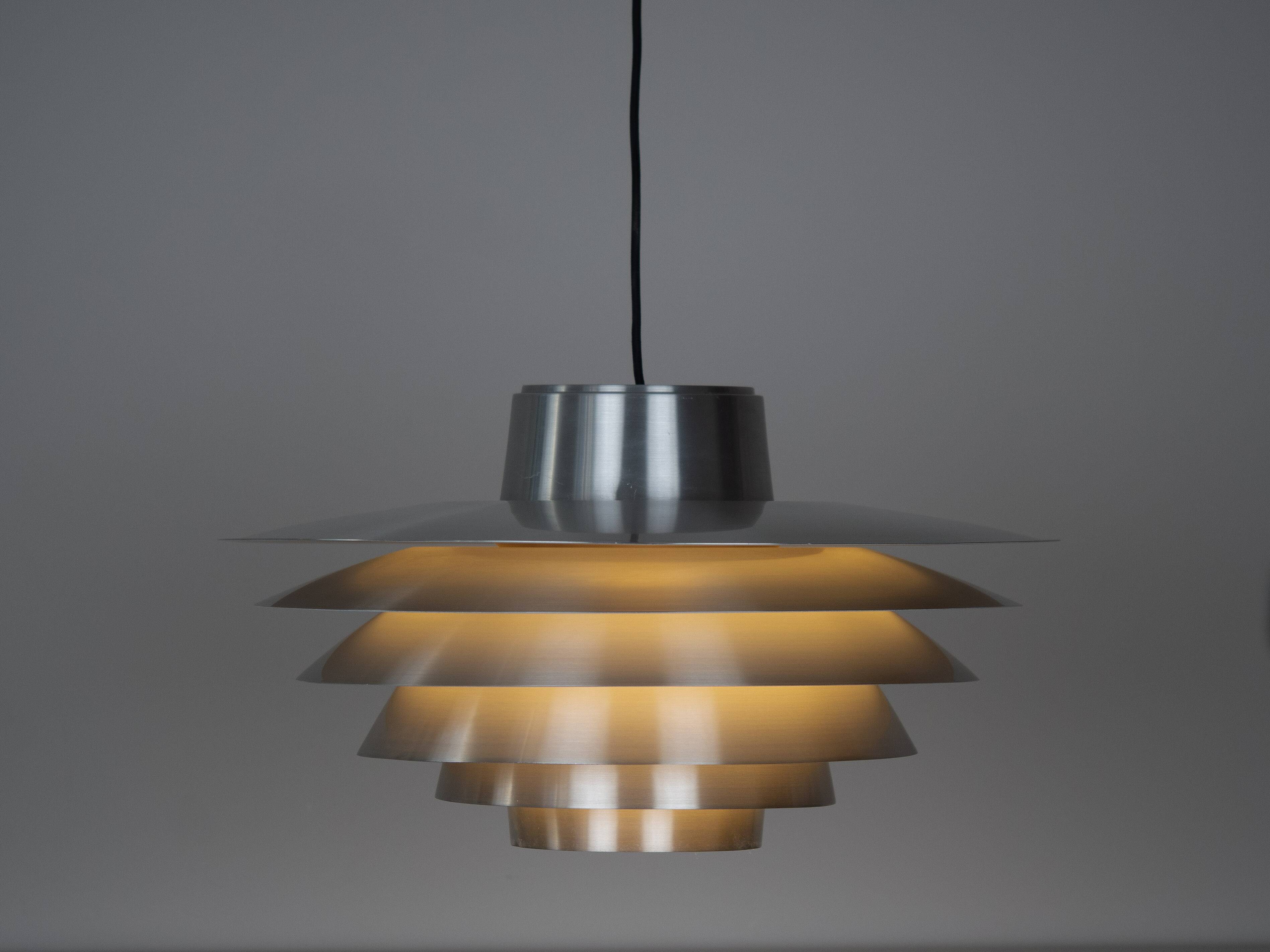 Danish vintage pendant lamp Verona by Svend Middelboe, Lyfa, 1962