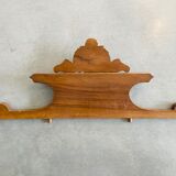 Monogrammed architectural element RE