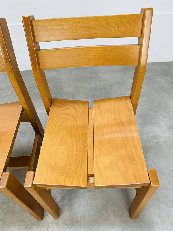 3 chaises maison Regain sélection Perriand pour les Arcs 1600