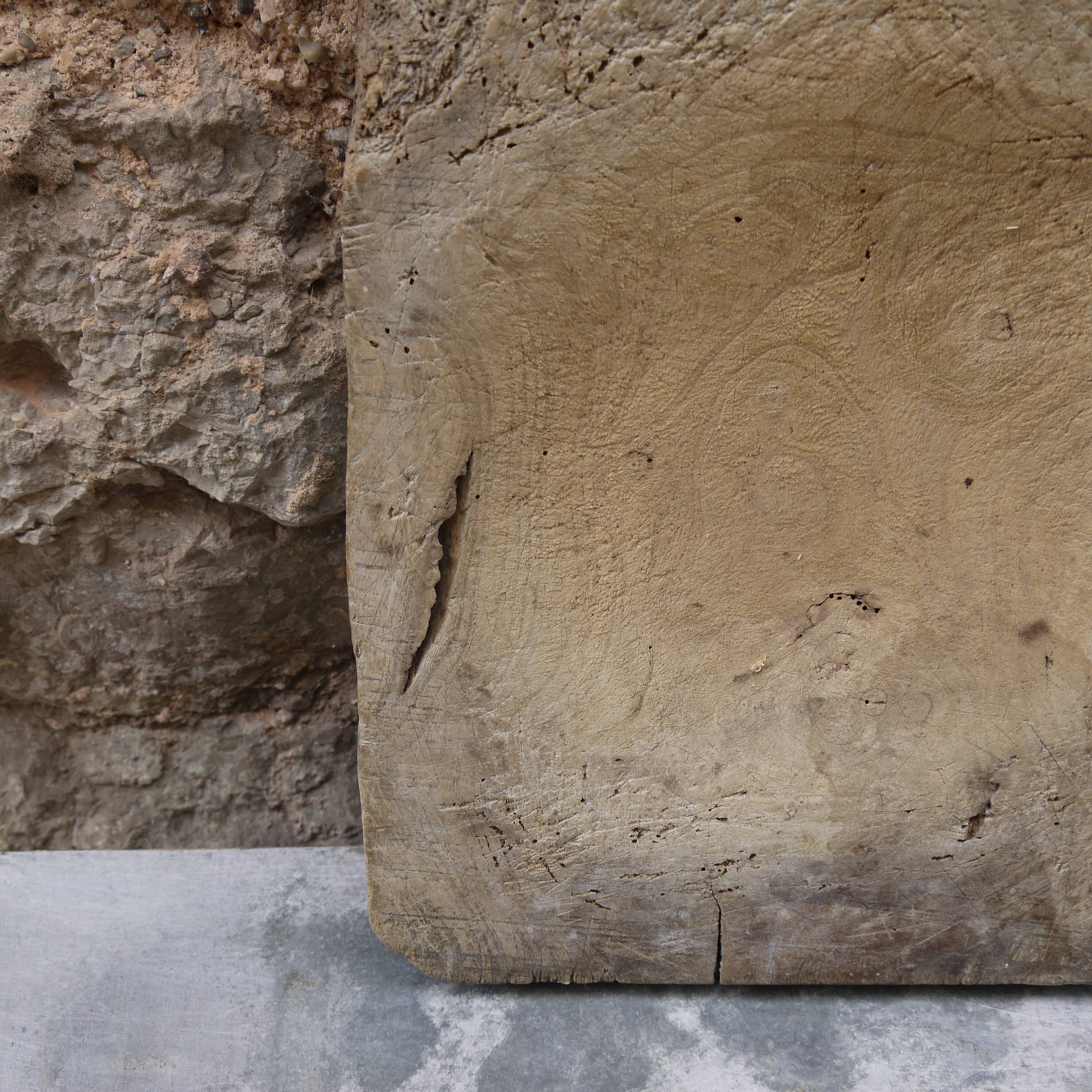 Wooden cutting board